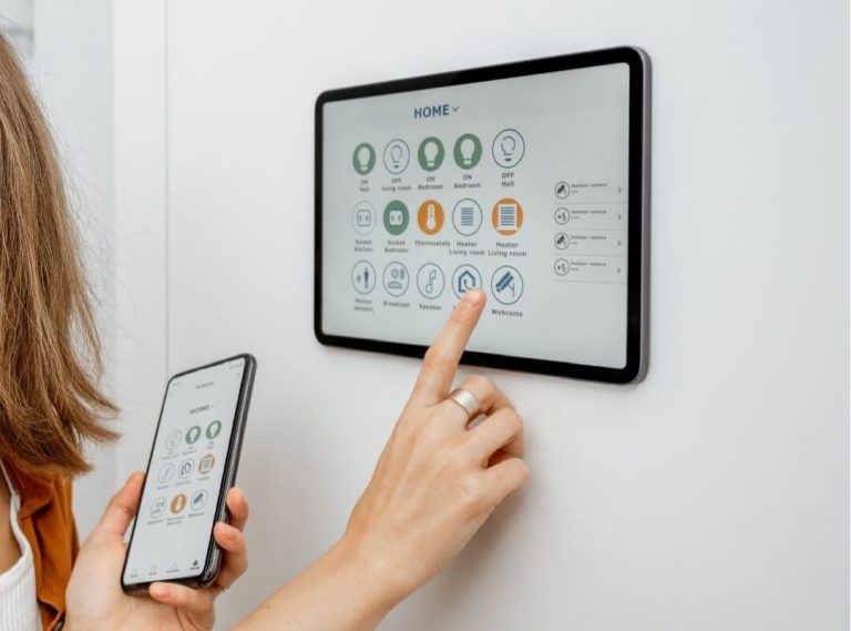 smarthome-systems-centralny-ovladaci-panel-ovladanie-smart-home-centralne-mobilom-hlasom-02