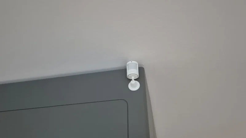 Aqara-motion-sensor-P1-pohybovy-PIR-lux-senzor-zigbee