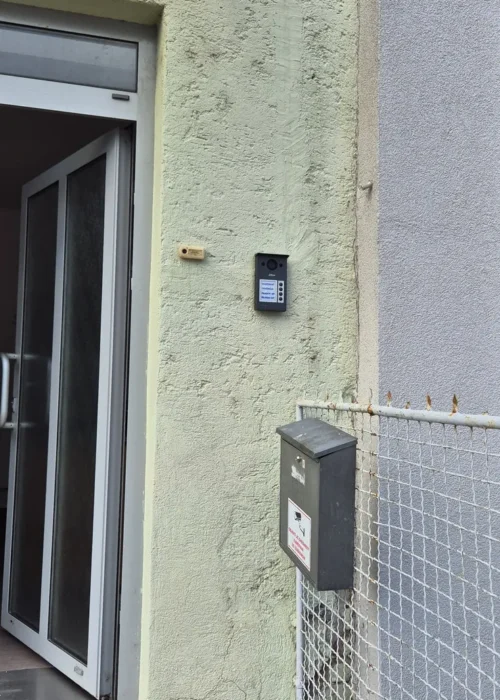 dahua-VTO3312Q-P-vonkajsia-jednotka-ip-video-vratnik-aplikacia-v-mobile